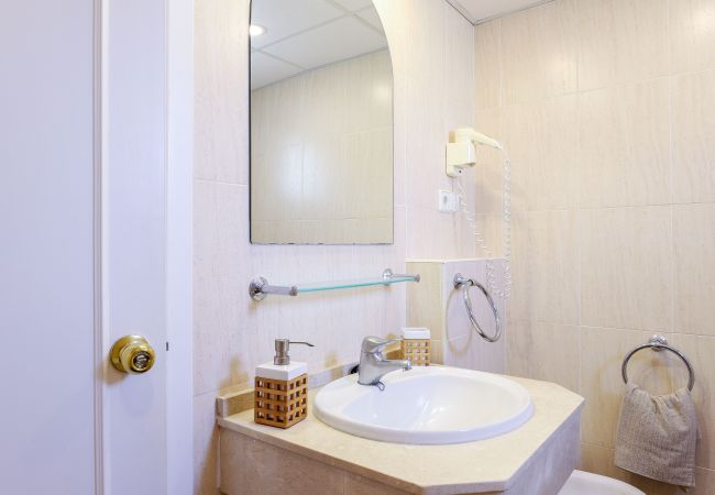 Appartement à Mijas Costa - Club Calahonda avec vue sur mer - emplacement idéal Appartement à Mijas Costa - Club Calahonda avec vue sur mer - emplacement idéal