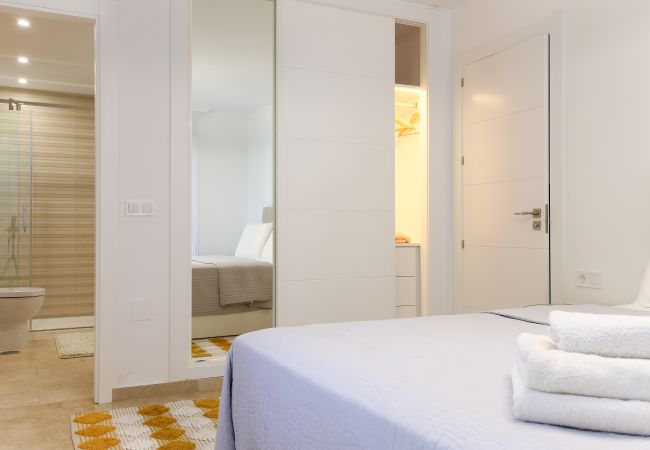 Appartement à Marbella - Maison de luxe avec vue sur la piscine - Playa Real en bord de mer