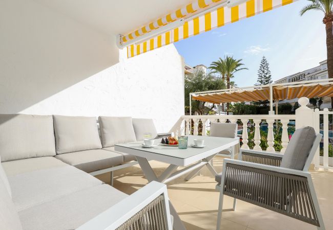 Appartement à Marbella - Maison de luxe avec vue sur la piscine - Playa Real en bord de mer