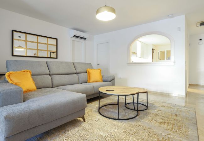 Appartement à Marbella - Playa Real en bord de mer avec vue sur la piscine Appartement à Marbella - Playa Real en bord de mer avec vue sur la piscine