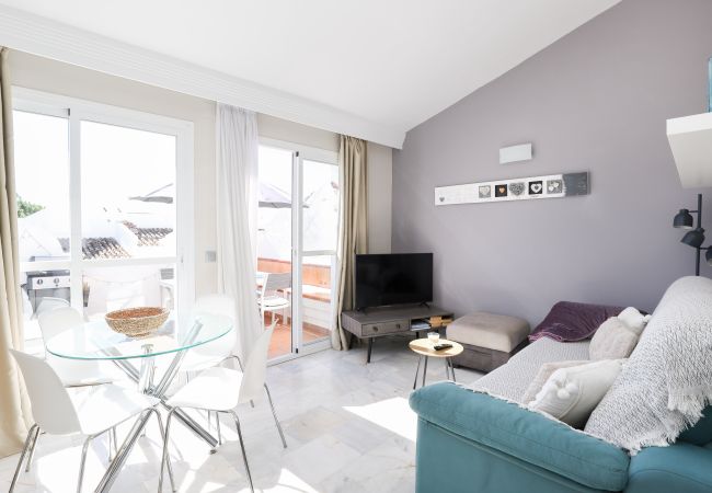 Appartement à Marbella - Modern and sunny duplex, BBQ, 3 terraces Appartement à Marbella - Modern and sunny duplex, BBQ, 3 terraces