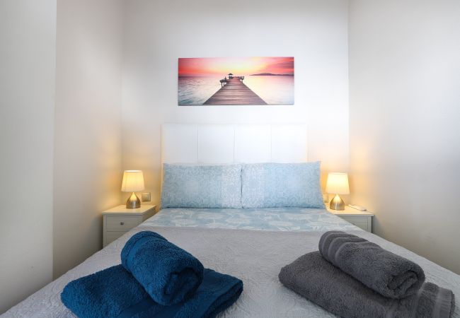 Appartement à Marbella - Modern and sunny duplex, BBQ, 3 terraces Appartement à Marbella - Modern and sunny duplex, BBQ, 3 terraces