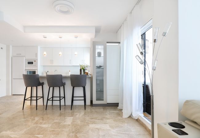 Appartement à Nueva andalucia - Los Naranjos / Puerto Banus apartment Appartement à Nueva andalucia - Los Naranjos / Puerto Banus apartment