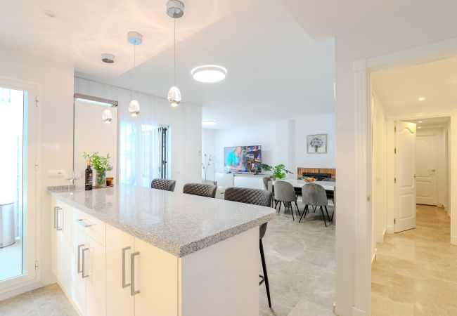 Appartement à Nueva andalucia - Los Naranjos / Puerto Banus apartment Appartement à Nueva andalucia - Los Naranjos / Puerto Banus apartment