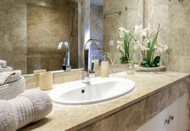 Appartement à Nueva andalucia - Los Naranjos / Puerto Banus apartment Appartement à Nueva andalucia - Los Naranjos / Puerto Banus apartment