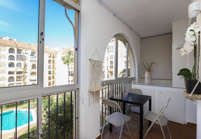 Appartement à Fuengirola - Appartement Camelia - Centre de Fuengirola, piscine, plage à 250m Appartement à Fuengirola - Appartement Camelia - Centre de Fuengirola, piscine, plage à 250m