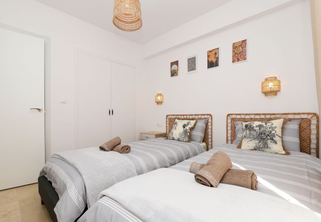 Appartement à Fuengirola - Appartement Camelia - Centre de Fuengirola, piscine, plage à 250m Appartement à Fuengirola - Appartement Camelia - Centre de Fuengirola, piscine, plage à 250m