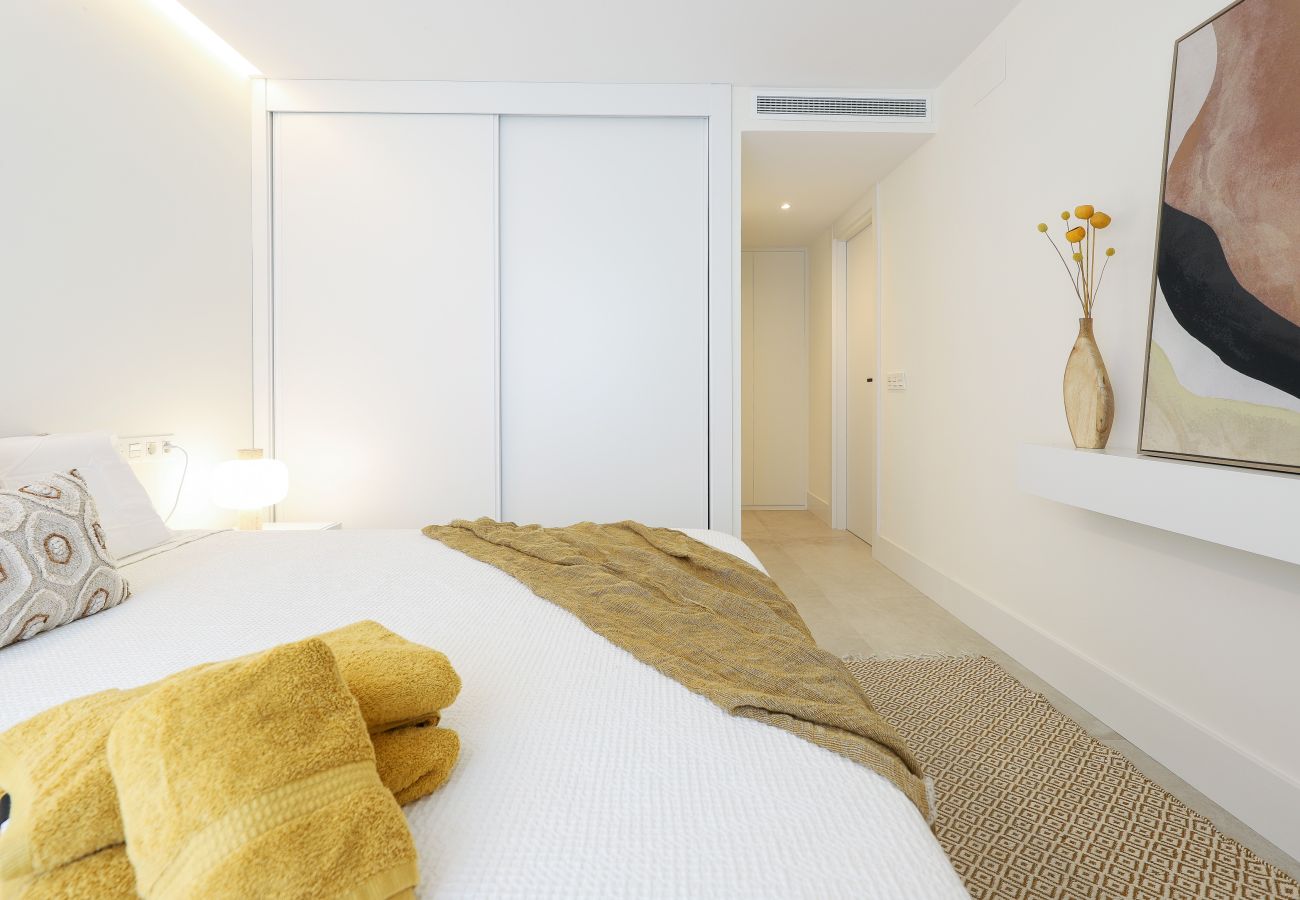 Appartement à Marbella - Luxueux appartement neuf avec vue sur la mer  - en bord de mer à Playa Real