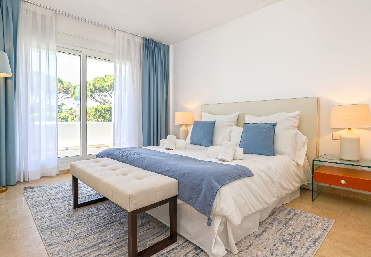 Appartement à Marbella - Los Monteros Palm Beach avec jardin et BBQ