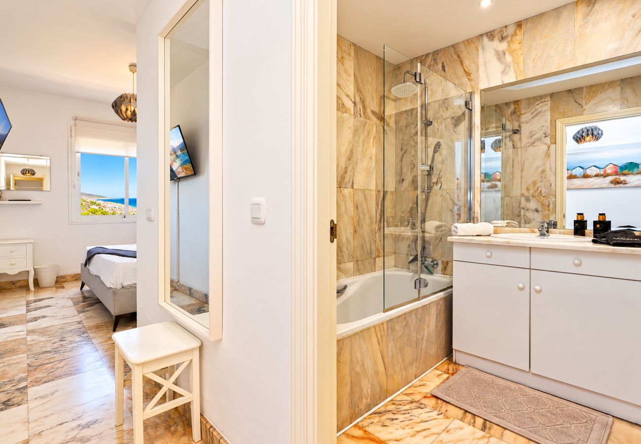 Appartement à La Cala de Mijas - Appartement 3 Chambres avec Vue Panoramique sur la Mer | La Cala de Mijas