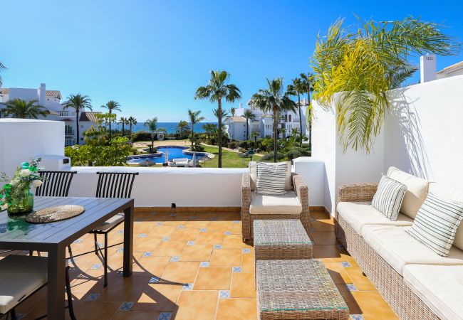  in Marbella - Los Monteros Palm Beach - sea & pool views