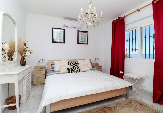 Villa in La Cala de Mijas - Family villa with sea views in La Cala  Villa in La Cala de Mijas - Family villa with sea views in La Cala