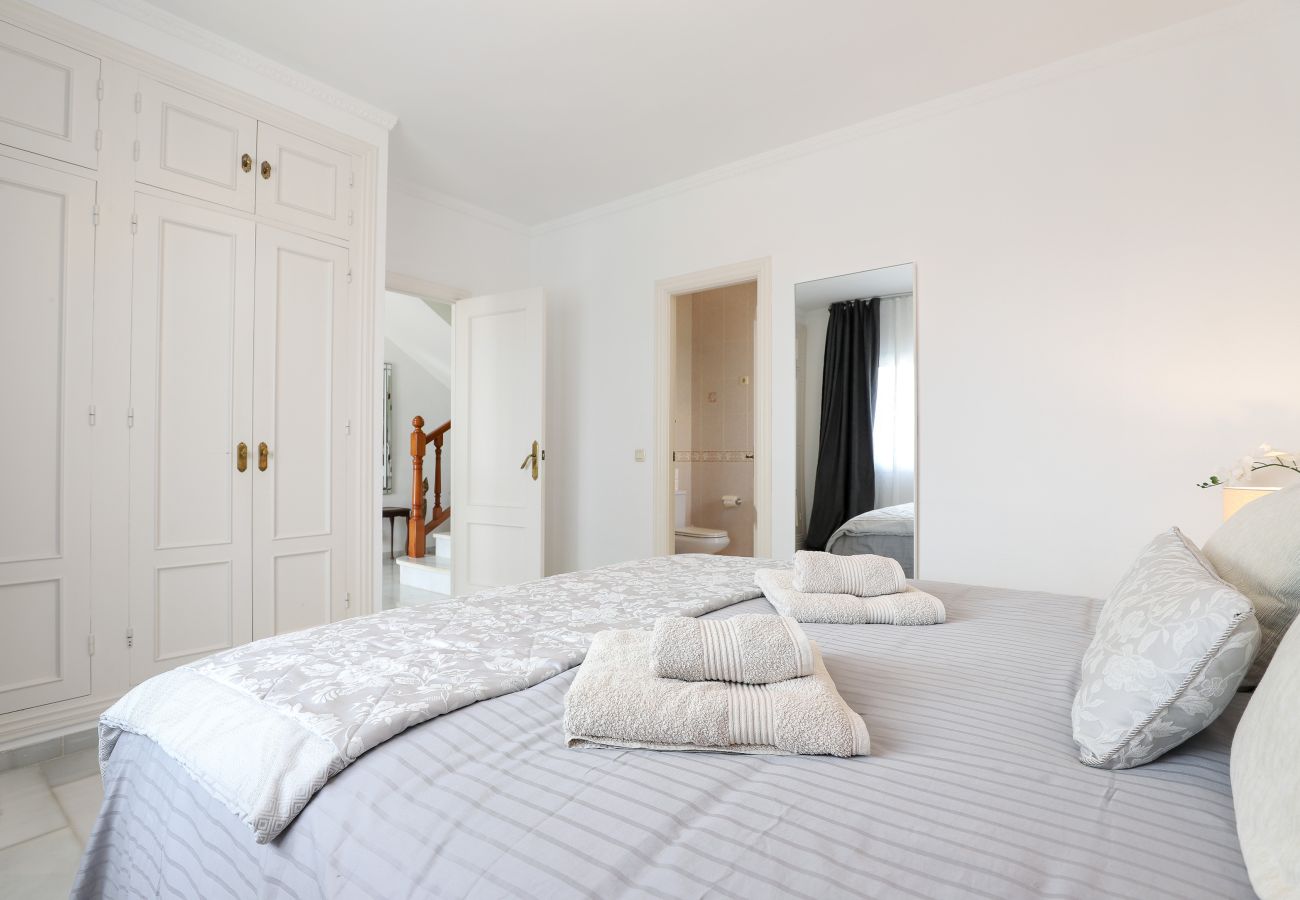 Villa in La Cala de Mijas - Family villa with sea views in La Cala 