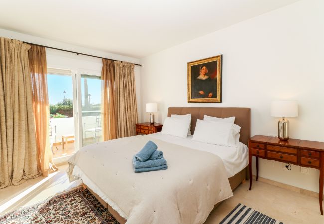 Apartment in Marbella - Frontline beach apartment -Los Monteros Palm Beach Apartment in Marbella - Frontline beach apartment -Los Monteros Palm Beach