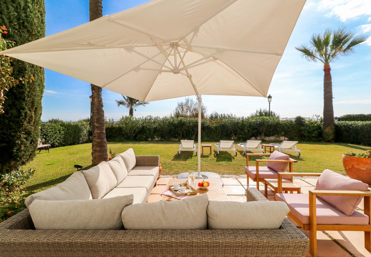 Apartment in Marbella - Frontline beach apartment -Los Monteros Palm Beach