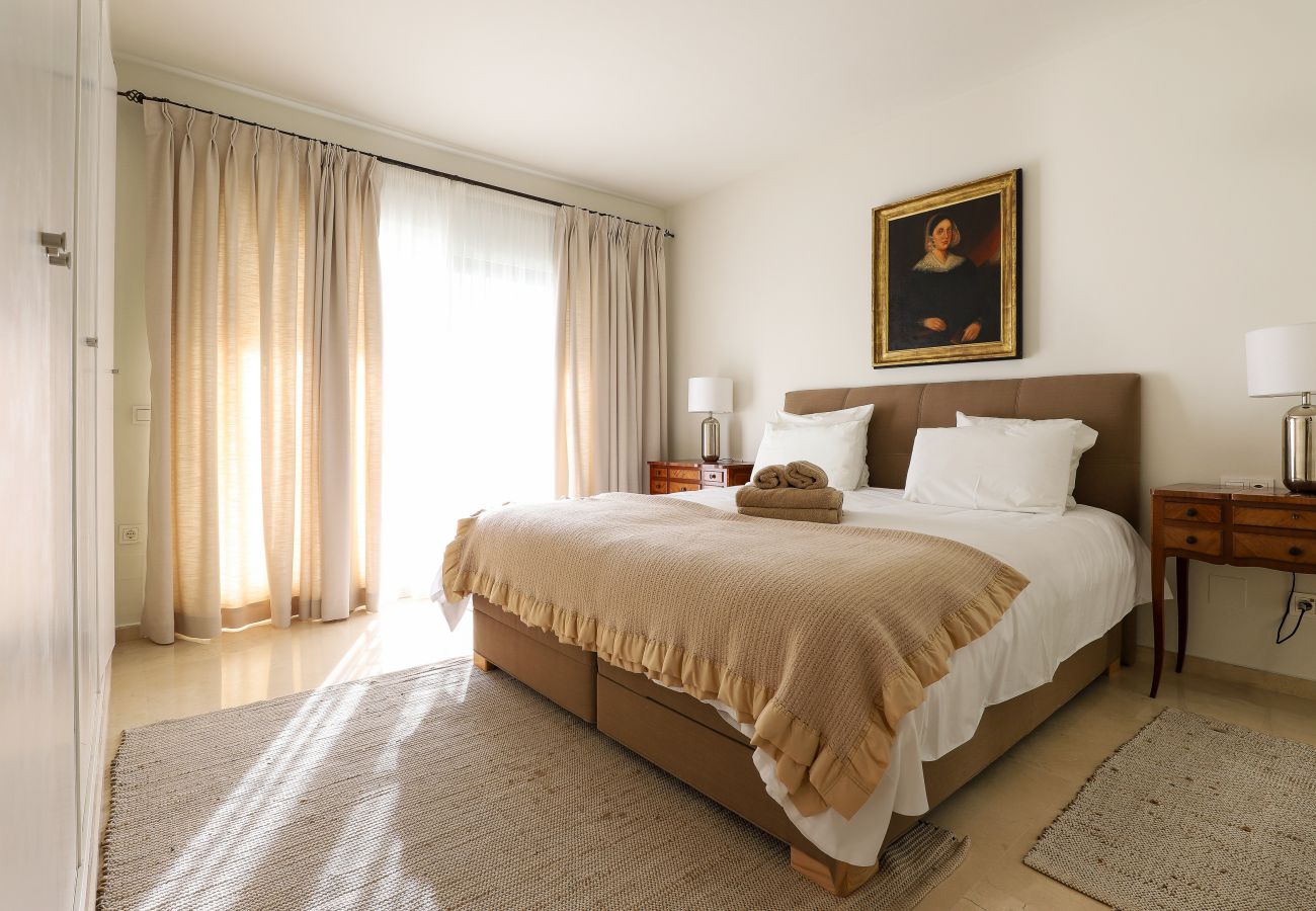 Apartment in Marbella - Frontline beach apartment -Los Monteros Palm Beach