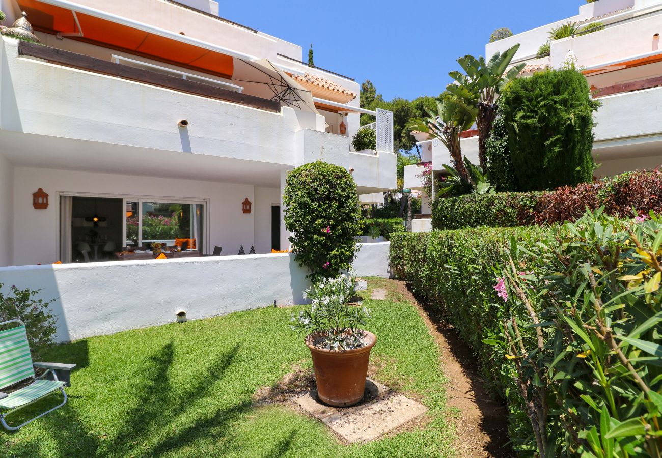 Apartment in Marbella - Fabulous apartment - frontline beach Los Monteros