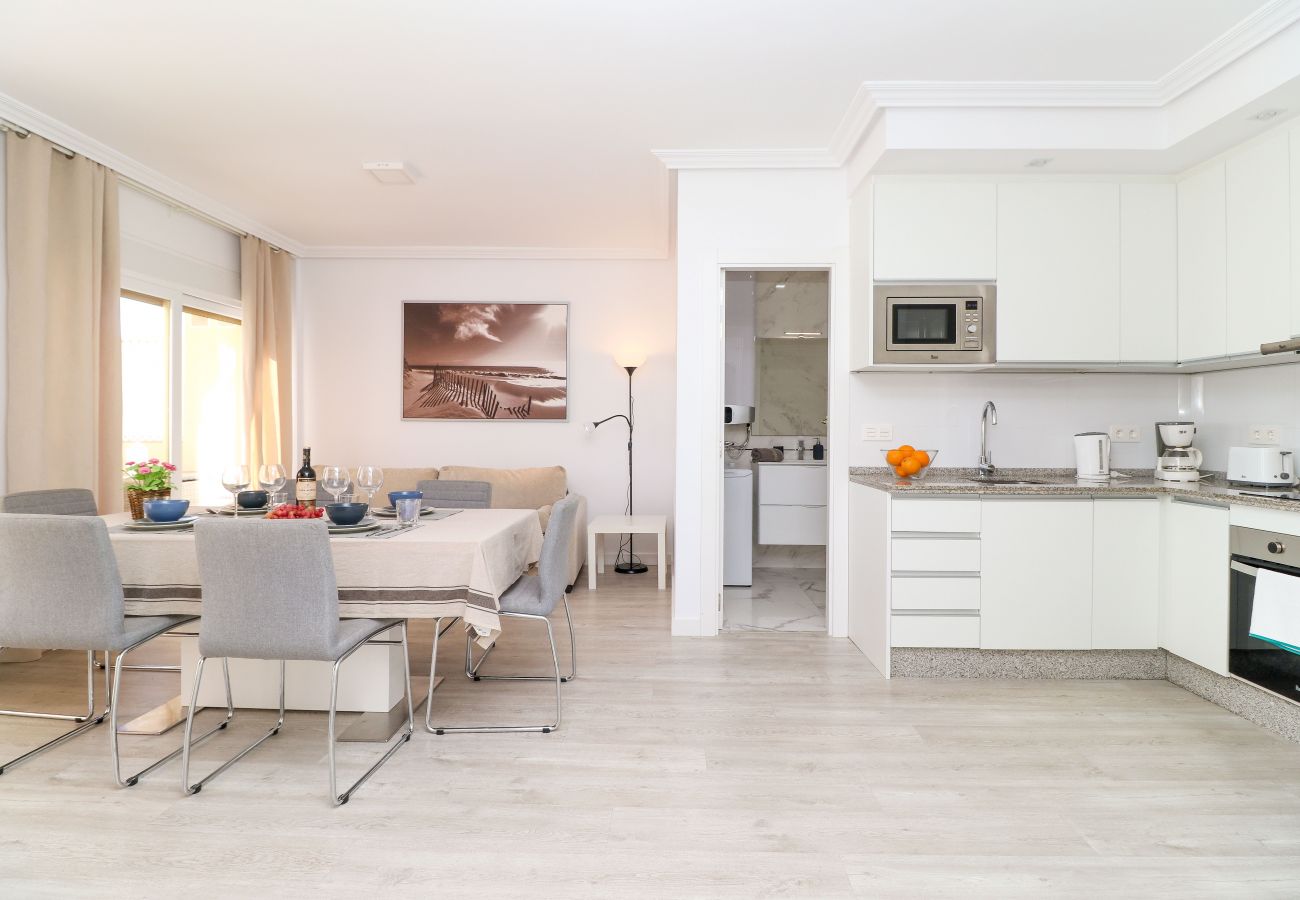 Apartment in Marbella - Fantastic beachfront apartment Romana Playa