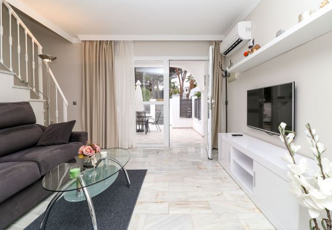 Townhouse in Marbella - Bright townhouse -great onsite facilities