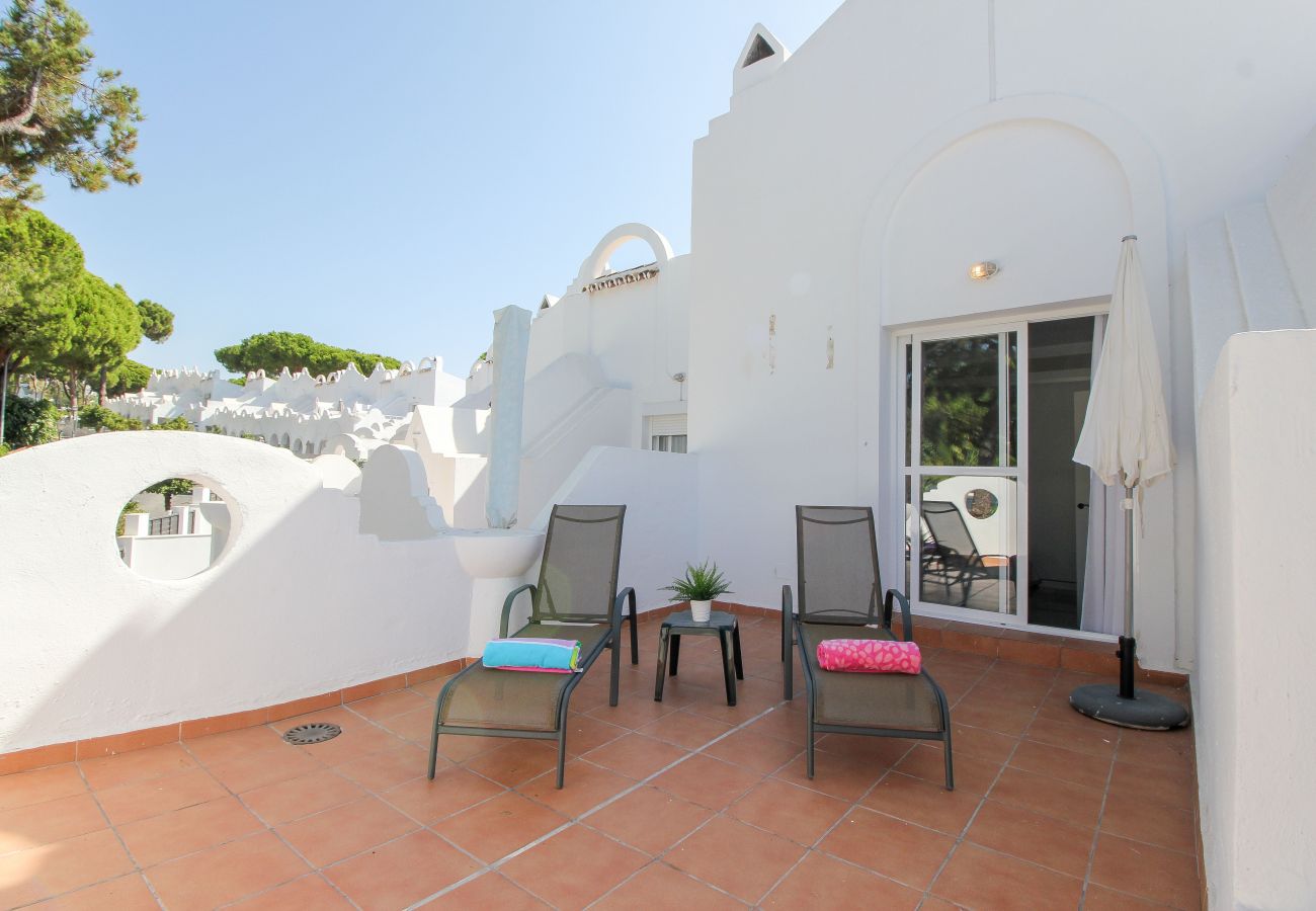 Townhouse in Marbella - Stylish townhouse - great resort facilities