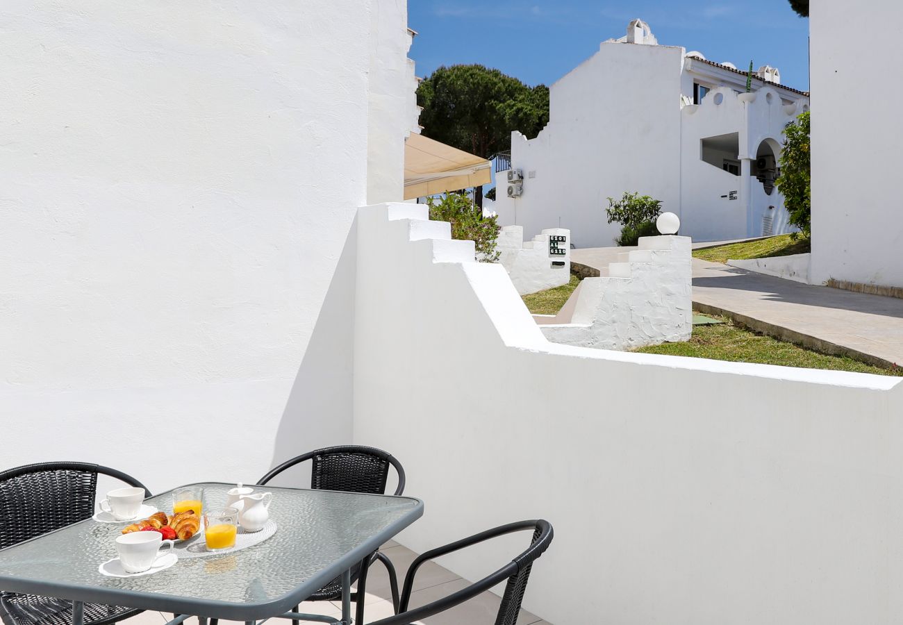 Terraced House in Marbella - Cabopino Resort Townhouse | Pools & Amenities