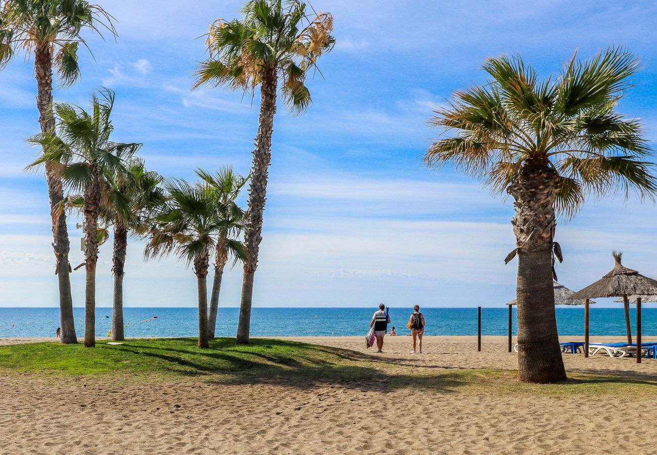 Townhouse in La Cala de Mijas - La Cala townhouse, beach 400 m, roof terrace, BBQ