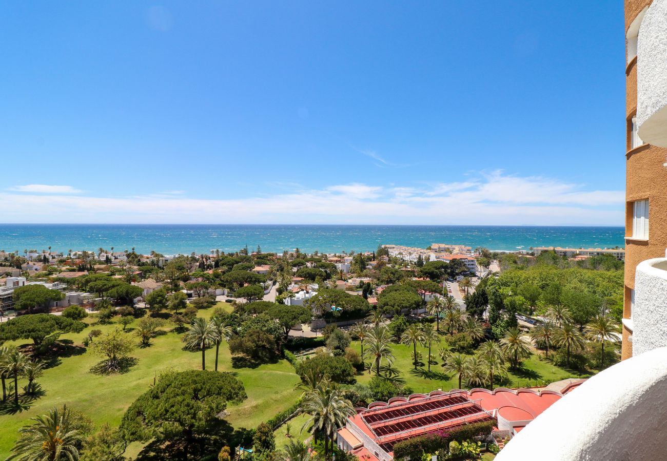 Studio in Marbella - Renovated studio in Elviria, fantastic sea views