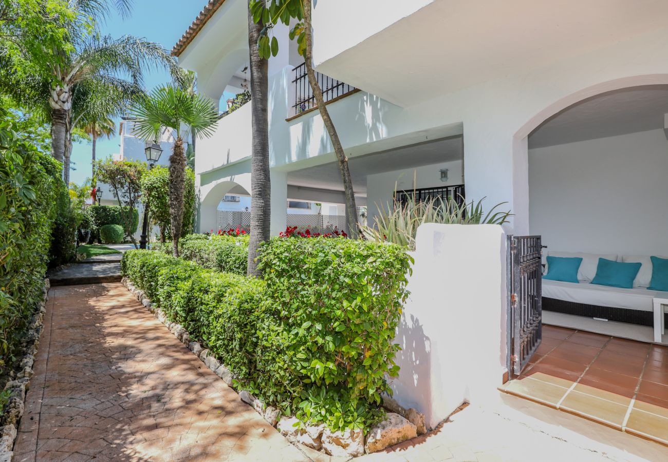 Apartment in San Pedro de Alcántara - San Pedro spacious apartment - 300m to beach