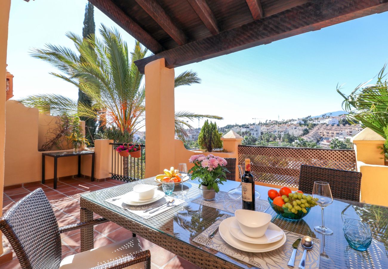 Apartment in Estepona - Luxury apartment in El Campanario