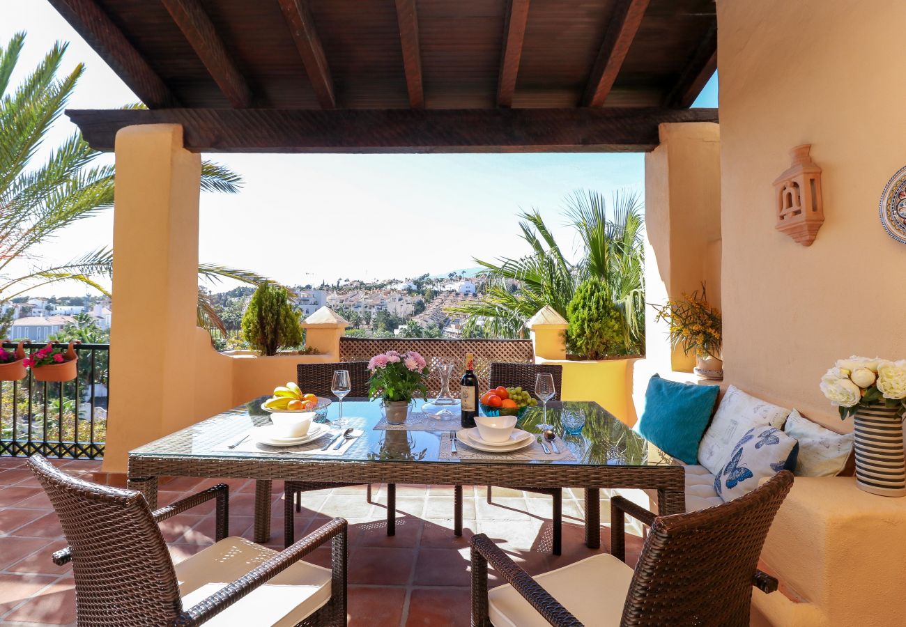 Apartment in Estepona - Luxury apartment in El Campanario