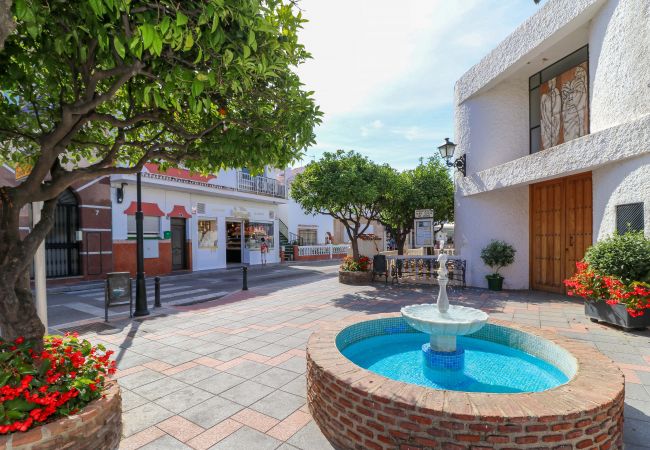 Apartment in La Cala de Mijas - Sunny apartment in La Cala- central location