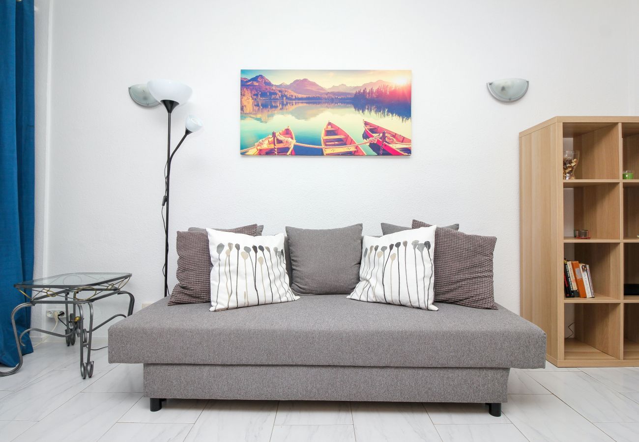 Studio in Fuengirola - Los Boliches studio with sea views by the beach