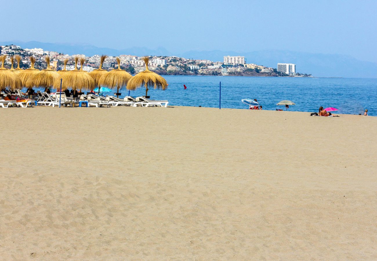 Studio in Fuengirola - Los Boliches studio with sea views by the beach