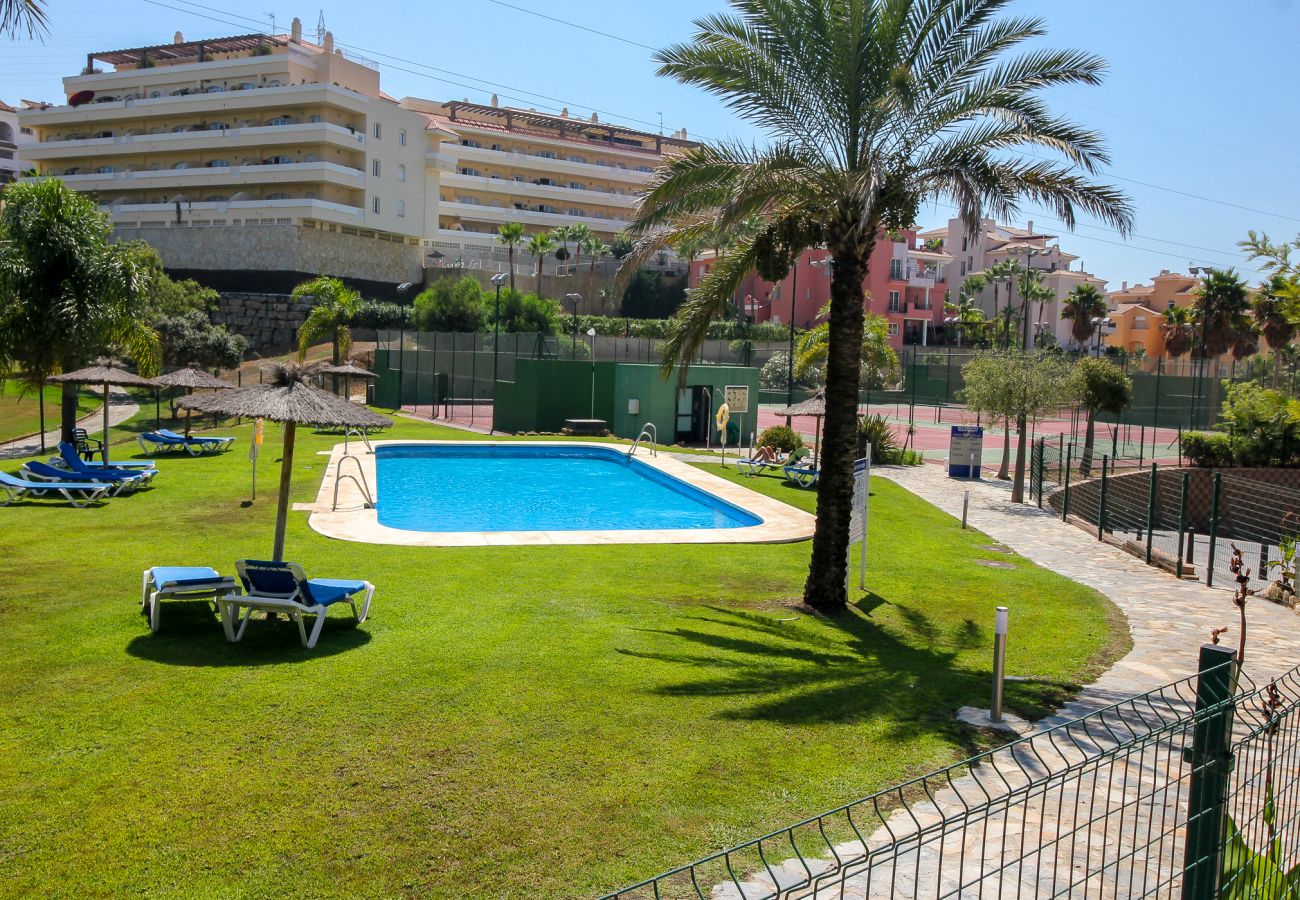 Apartment in Mijas Costa - Amazing place with large terrace and BBQ