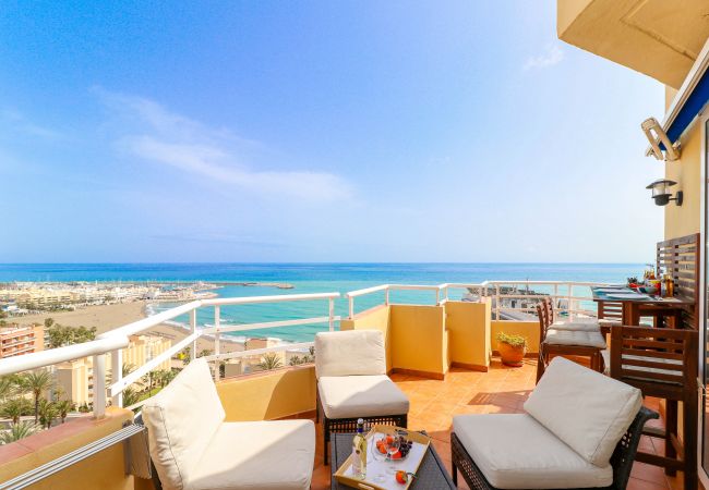 Apartment in Benalmádena - Panoramic penthouse near Benalmadena Port