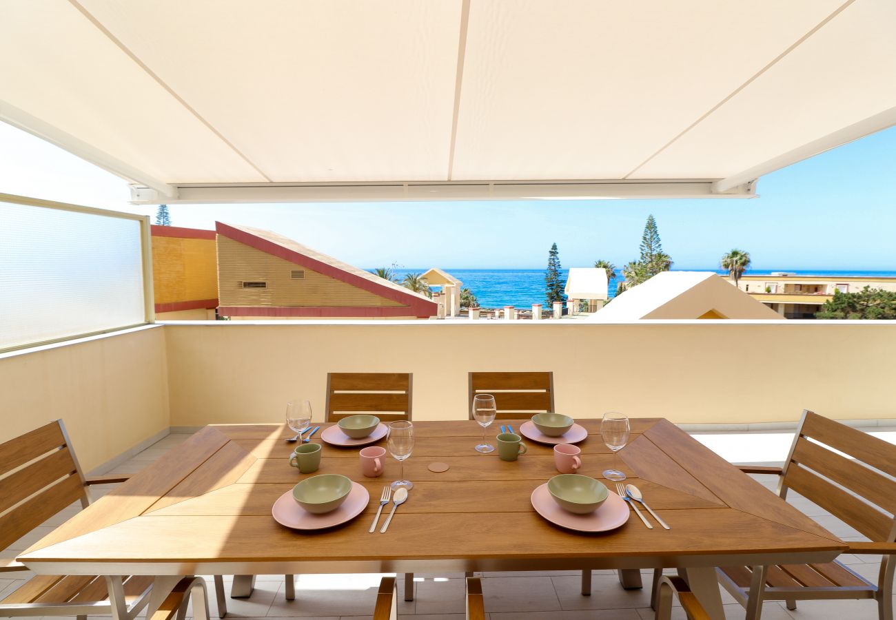 Studio in Marbella - Deluxe studio with huge terrace - Romana Playa beachfront