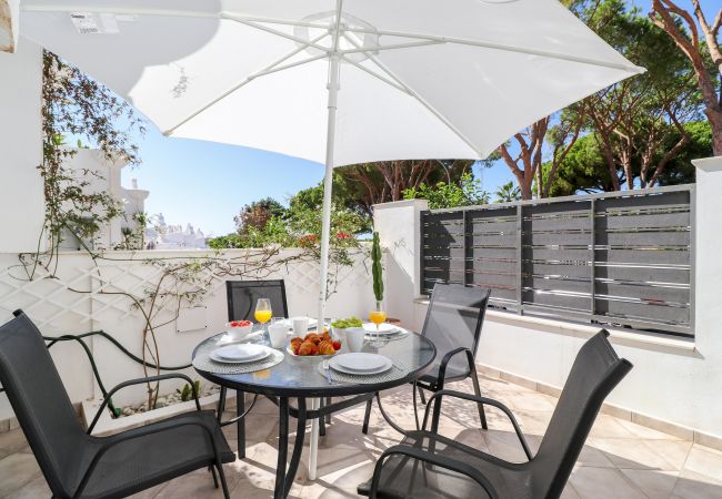 Townhouse in Marbella - Beautiful sunny townhouse - great resort facilities