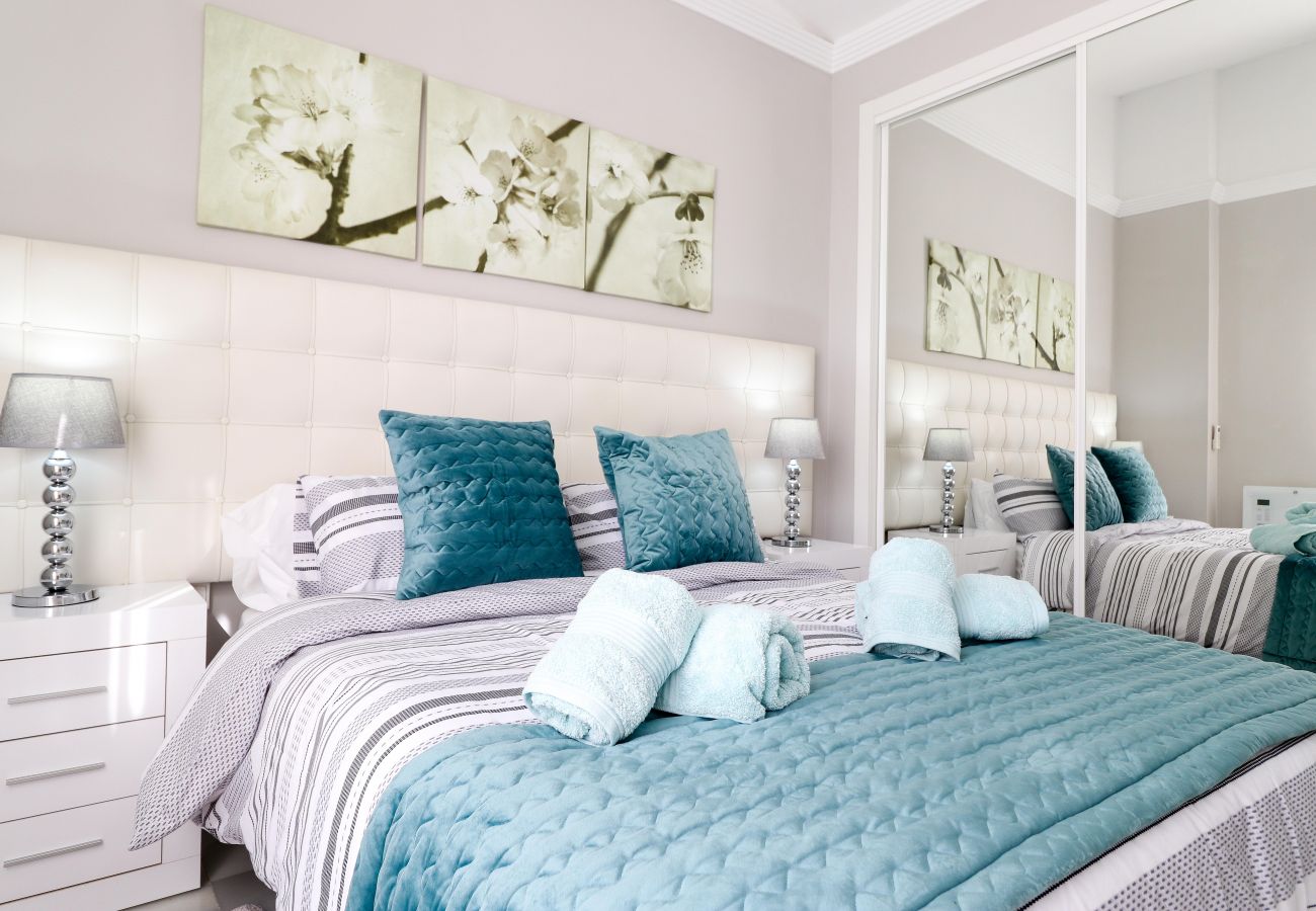 Townhouse in Marbella - Beautiful sunny townhouse - great resort facilities