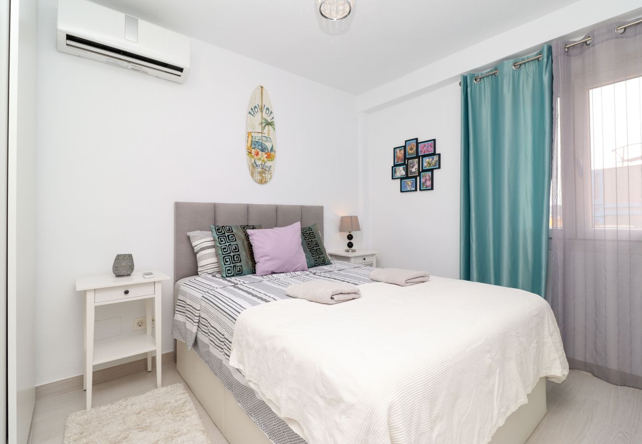 Apartment in Fuengirola - Modern apartment in Fuengirola - central location