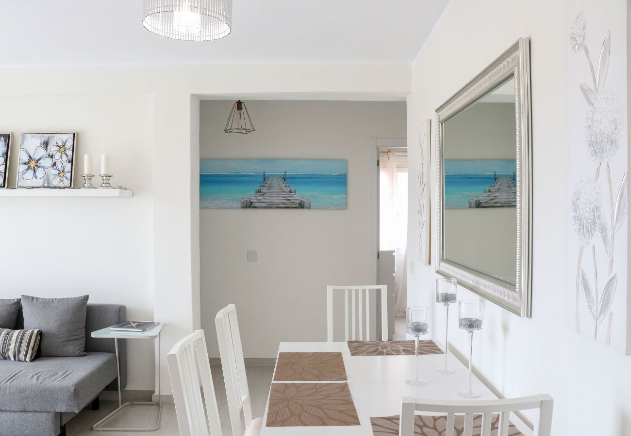 Apartment in Fuengirola - Modern apartment in Fuengirola - central location