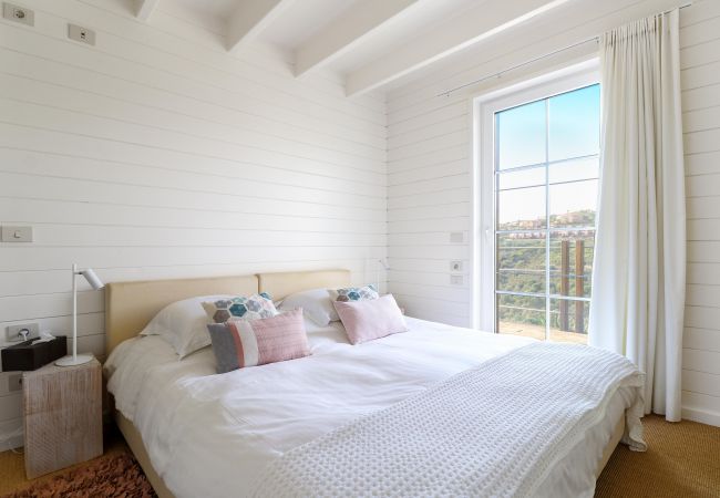 Villa in Benahavís - Family wooden villa with fantastic views Villa in Benahavís - Family wooden villa with fantastic views
