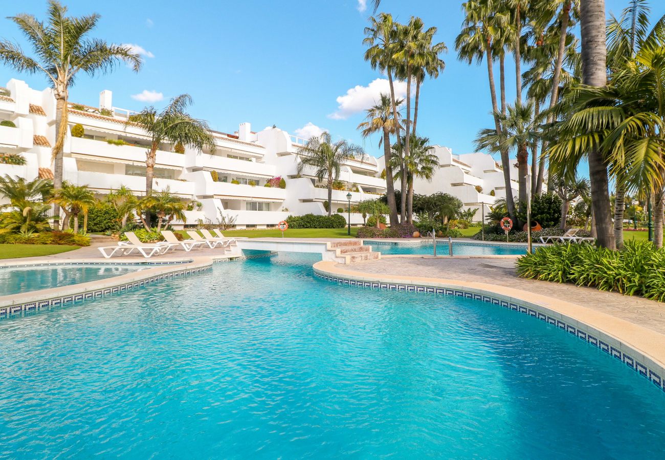 Apartment in Marbella - Bahia Real apartment with large terrace