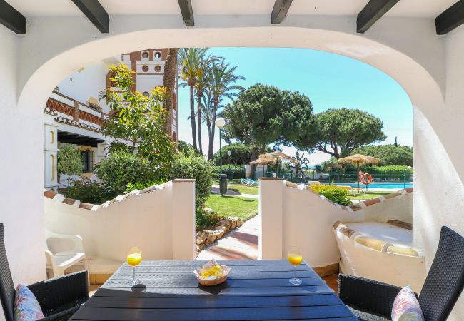 Apartment in Mijas Costa - Calahonda 2BED apartment - great location