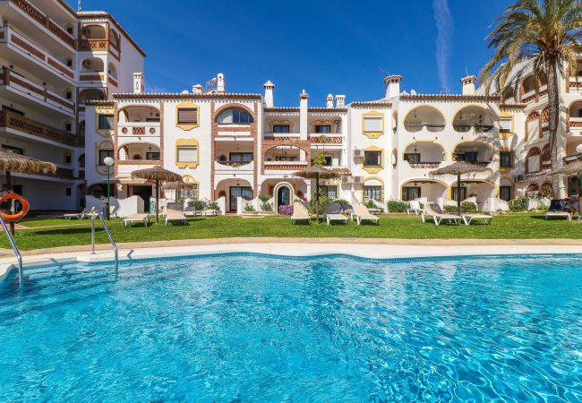 Apartment in Mijas Costa - Calahonda 2BED apartment - great location Apartment in Mijas Costa - Calahonda 2BED apartment - great location