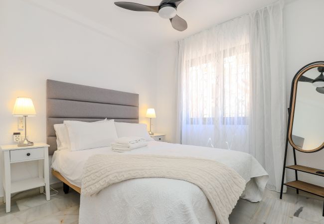Apartment in Mijas Costa - Calahonda 2BED apartment - great location Apartment in Mijas Costa - Calahonda 2BED apartment - great location