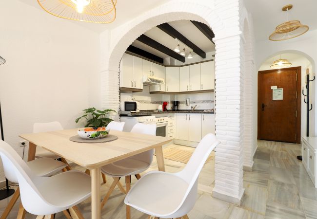Apartment in Mijas Costa - Calahonda 2BED apartment - great location Apartment in Mijas Costa - Calahonda 2BED apartment - great location