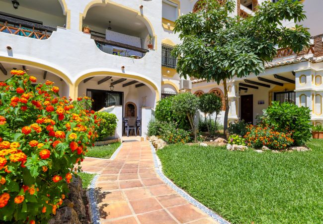 Apartment in Mijas Costa - Calahonda 2BED apartment - great location Apartment in Mijas Costa - Calahonda 2BED apartment - great location