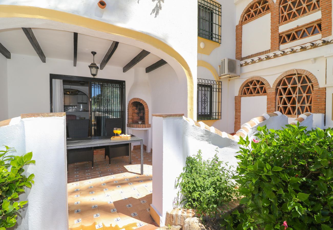 Apartment in Mijas Costa - Calahonda 2BED apartment - great location