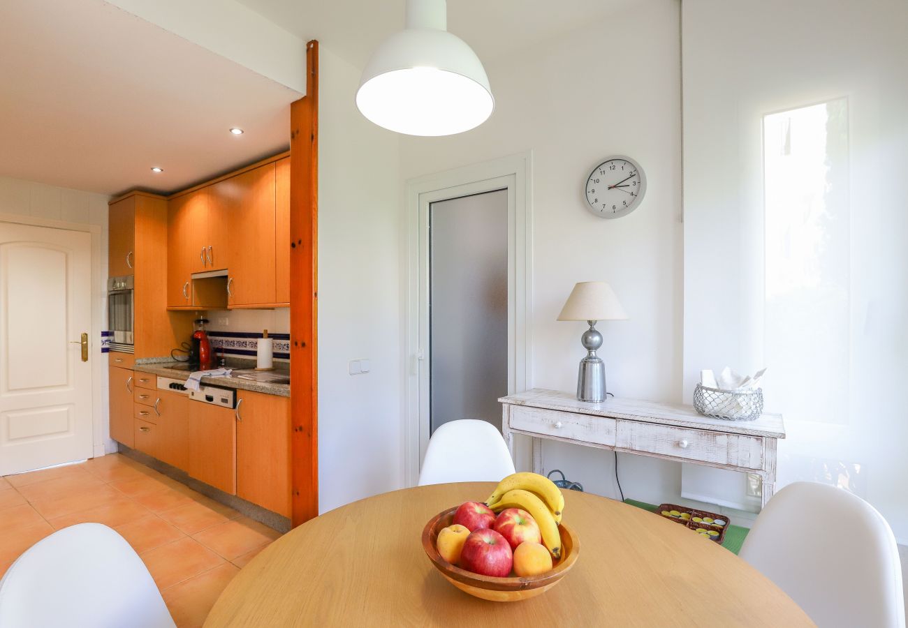 Apartment in Marbella - Beachfront with large garden  - Los Monteros Palm Beach