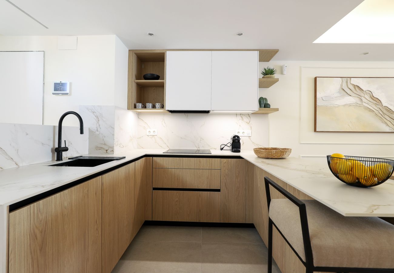Apartment in Marbella - Brand-new luxury with sea view  - Playa Real beachfront